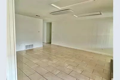 10806 Humington Drive, Austin, TX 78758 - Photo 3