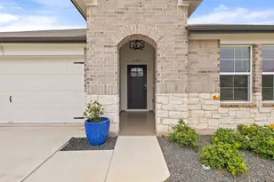 289 Arroyo Sweetwood Cir, Kyle, TX 78640 - Photo 3