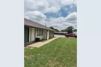 2609 Ektom Drive #D, Austin, TX 78745 - Photo 3