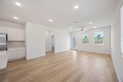 177 Hornet Street, Elgin, TX 78621 - Photo 9