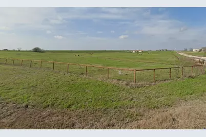 600 County Rd 405, Taylor, TX 76574 - Photo 13