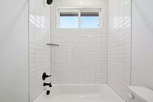 200 W 56th St, Austin, TX 78751 - Photo 29