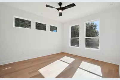 200 W 56th Street #5104, Austin, TX 78751 - Photo 17