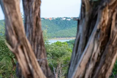 8144 Lake Mountain Lane, Leander, TX 78641 - Photo 15