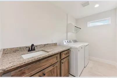 113 Callie Street, Smithville, TX 78957 - Photo 21