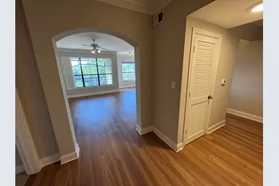 7701 Rialto Boulevard #125, Austin, TX 78735 - Photo 11