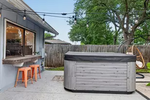 2526 McGregor Dr, Austin, TX 78745 - Photo 29