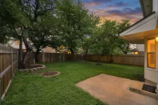 13329 Black Canyon Dr, Austin, TX 78729 - Photo 19