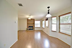 13329 Black Canyon Dr, Austin, TX 78729 - Photo 7