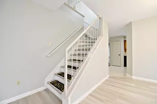 13329 Black Canyon Dr, Austin, TX 78729 - Photo 9