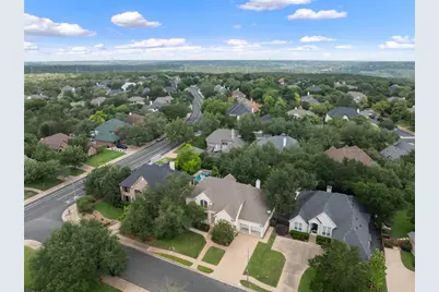 8004 Bottlebrush Drive, Austin, TX 78750 - Photo 35