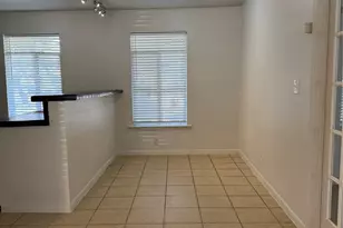 42 Waller St, Austin, TX 78702 - Photo 9