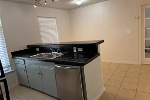 42 Waller St, Austin, TX 78702 - Photo 7
