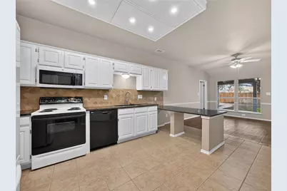 604 Greenslope Circle, Pflugerville, TX 78660 - Photo 9