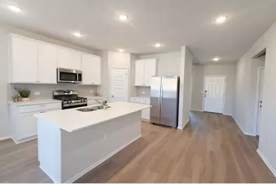 12200 Dillon Falls Drive, Austin, TX 78747 - Photo 9