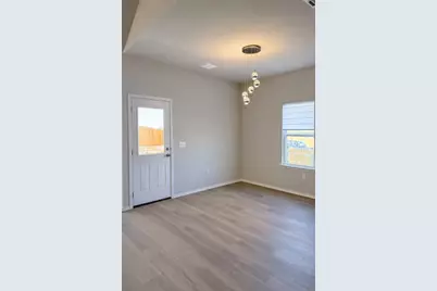 12200 Dillon Falls Drive, Austin, TX 78747 - Photo 9