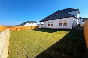 12200 Dillon Fls Dr, Austin, TX 78747 - Photo 7