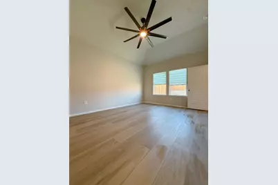 12200 Dillon Falls Drive, Austin, TX 78747 - Photo 15