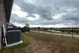 13900 Sage Blossom Dr, Manor, TX 78653 - Photo 7