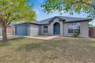 506 Carol Dr, Hutto, TX 78634 - Photo 1