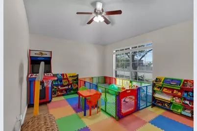 506 Carol Drive, Hutto, TX 78634 - Photo 7