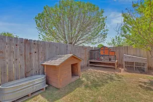 506 Carol Dr, Hutto, TX 78634 - Photo 39