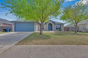 506 Carol Dr, Hutto, TX 78634 - Photo 3