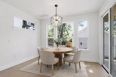 2301 E 10th Street, Austin, TX 78702 - Photo 17