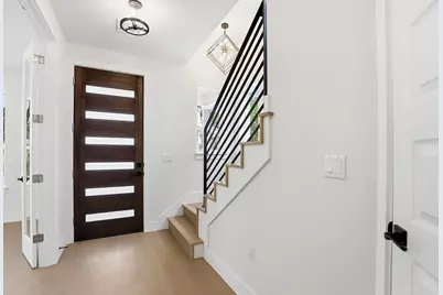 2301 E 10th Street, Austin, TX 78702 - Photo 3