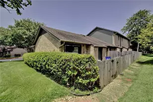 1015 E Yager Ln, Austin, TX 78753 - Photo 37