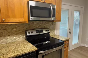 1015 E Yager Ln, Austin, TX 78753 - Photo 9