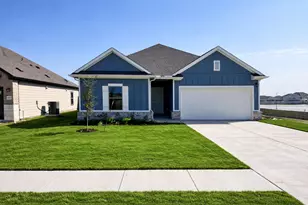 176 Wind Hl, Jarrell, TX 76537 - Photo 1