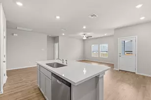 176 Wind Hl, Jarrell, TX 76537 - Photo 11