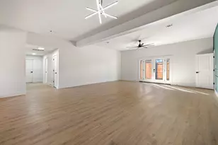 9803 Quilberry Dr, Austin, TX 78729 - Photo 11