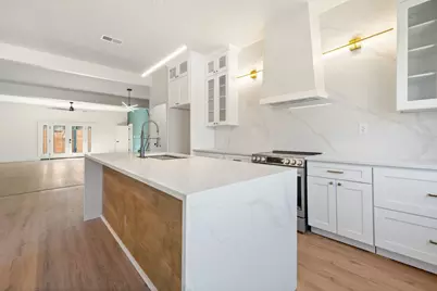 9803 Quilberry Drive, Austin, TX 78729 - Photo 9