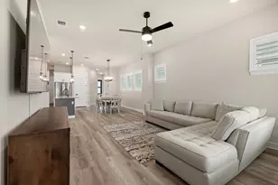 220 Monterey Oak Trl, Georgetown, TX 78628 - Photo 7