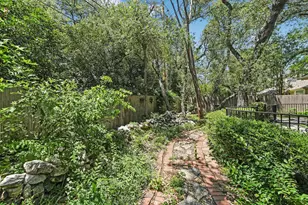 7615 Yaupon Dr, Austin, TX 78759 - Photo 25
