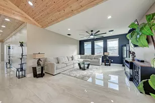 251 Estrella Ln, Bastrop, TX 78602 - Photo 9