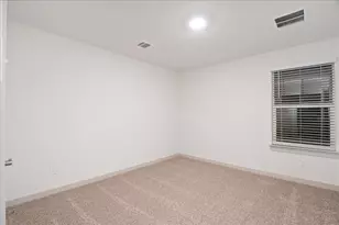 224 Fairfax Ave, San Marcos, TX 78666 - Photo 11