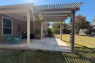 19904 Wearyall Hill Ln, Pflugerville, TX 78660 - Photo 13