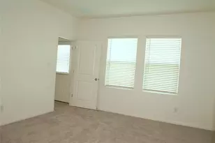 105 Mouflon Rd, Hutto, TX 78634 - Photo 13