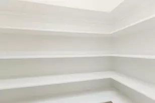 212 Sandstone Dr, Jarrell, TX 76537 - Photo 11