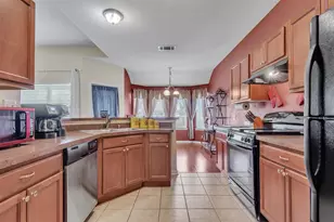 411 Estate Dr, Hutto, TX 78634 - Photo 5