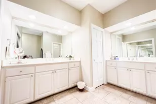 1911 Clubhouse Hill Dr, Spicewood, TX 78669 - Photo 17