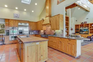 1178 Hidden Creek Dr, Dripping Springs, TX 78620 - Photo 7