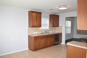 375 Housefinch Loop, Leander, TX 78641 - Photo 5