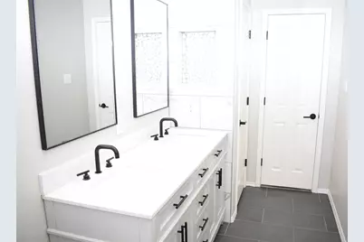 375 Housefinch Loop, Leander, TX 78641 - Photo 15