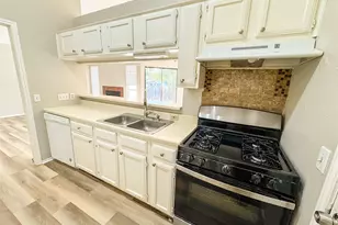2315 Windsong Trail, Round Rock, TX 78664 - Photo 9