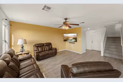 1189 Shadow Creek Boulevard, Buda, TX 78610 - Photo 5