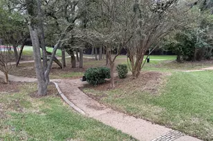 1015 E Yager Ln, Austin, TX 78753 - Photo 15